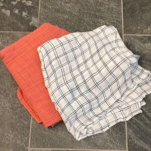 Little unicorn swaddles